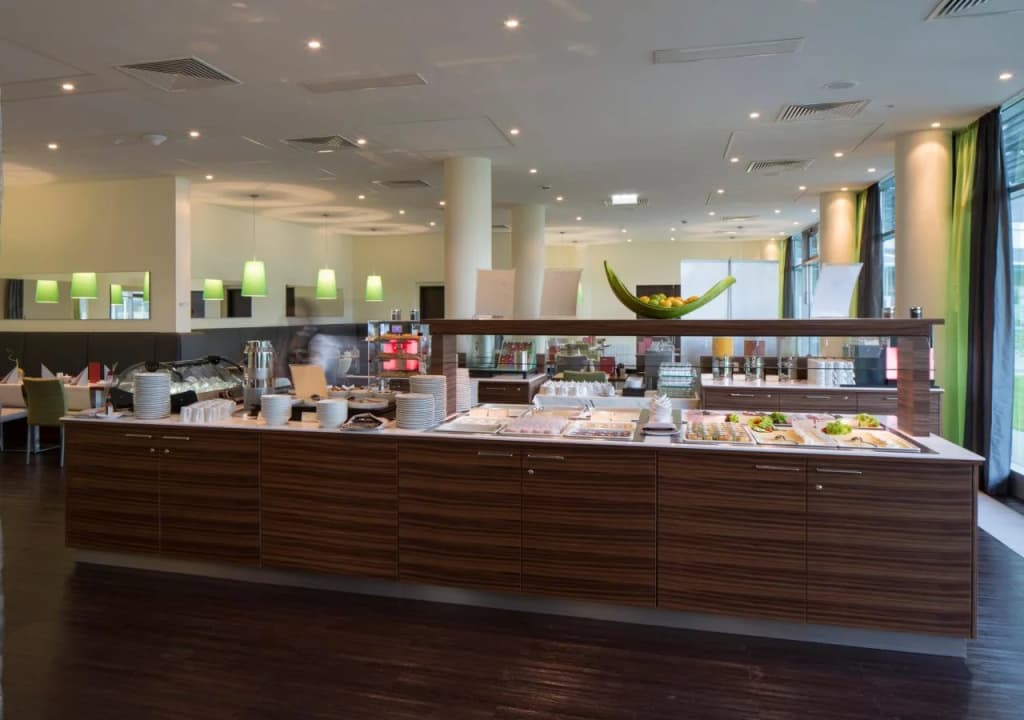 Austria Trend Hotel Doppio - photo 27