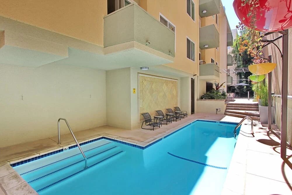 Beverly Condos by Barsala - photo 12