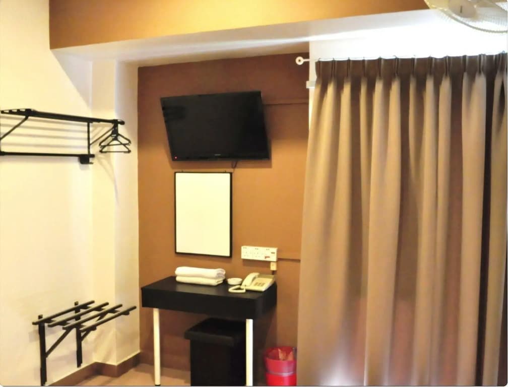 Galaxy Inn - photo 16