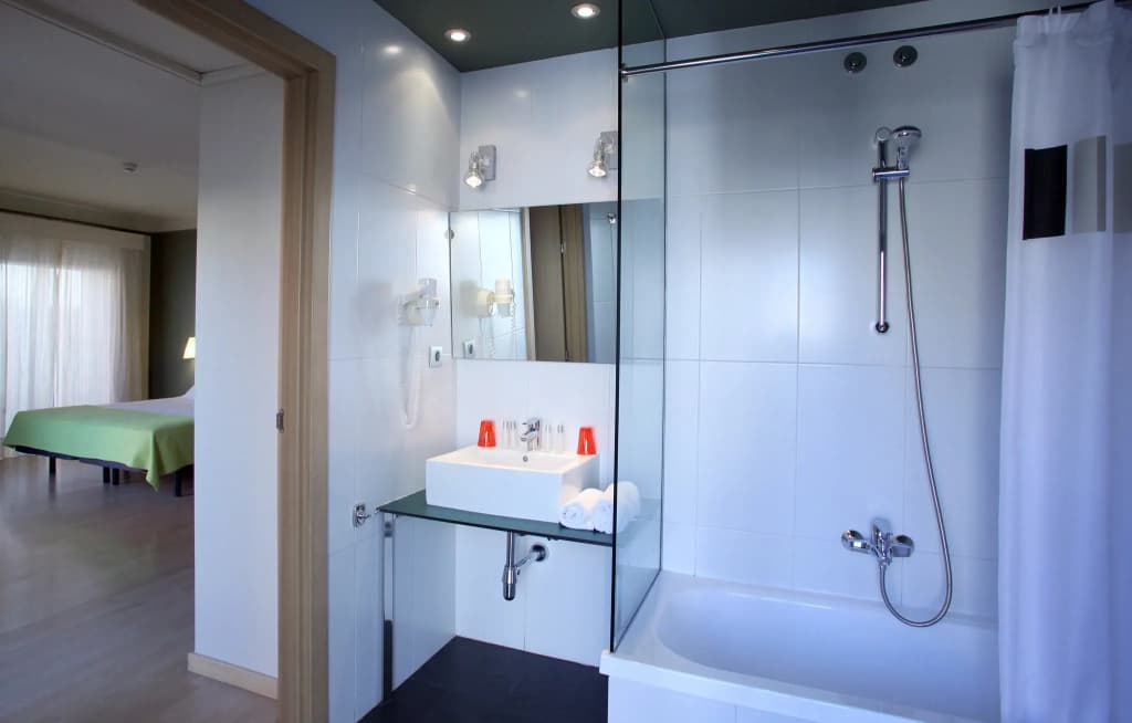 Ciutat de Barcelona Hotel - photo 8