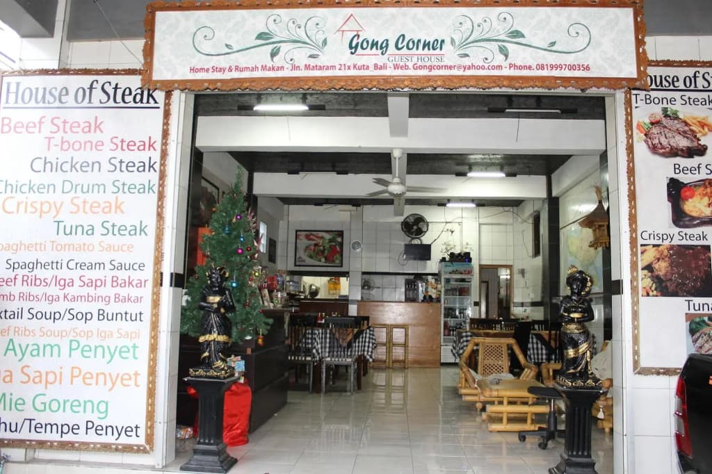 Gong Corner Guesthouse - photo 20