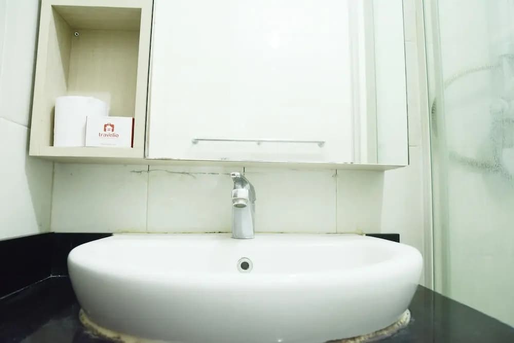 Premium Location and Affordable Thamrin Residence - photo 7
