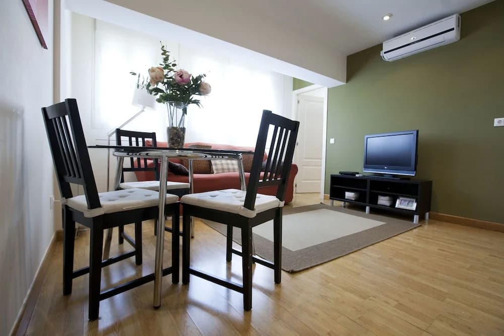 Apartamentos Alcalá - photo 1