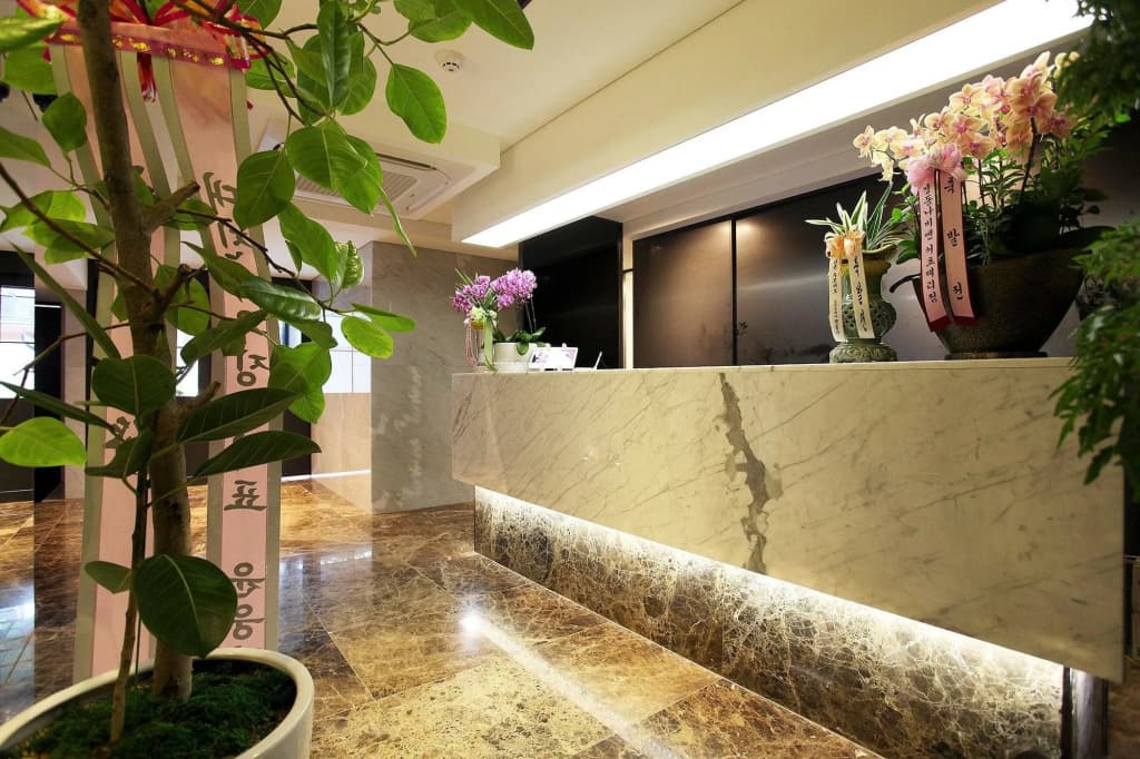 Hotel Tree - photo 2