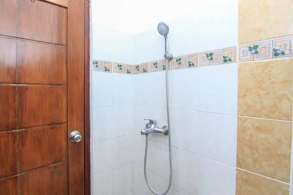 Airy Denpasar Utara Gatot Subroto Barat 339 Bali - photo 7