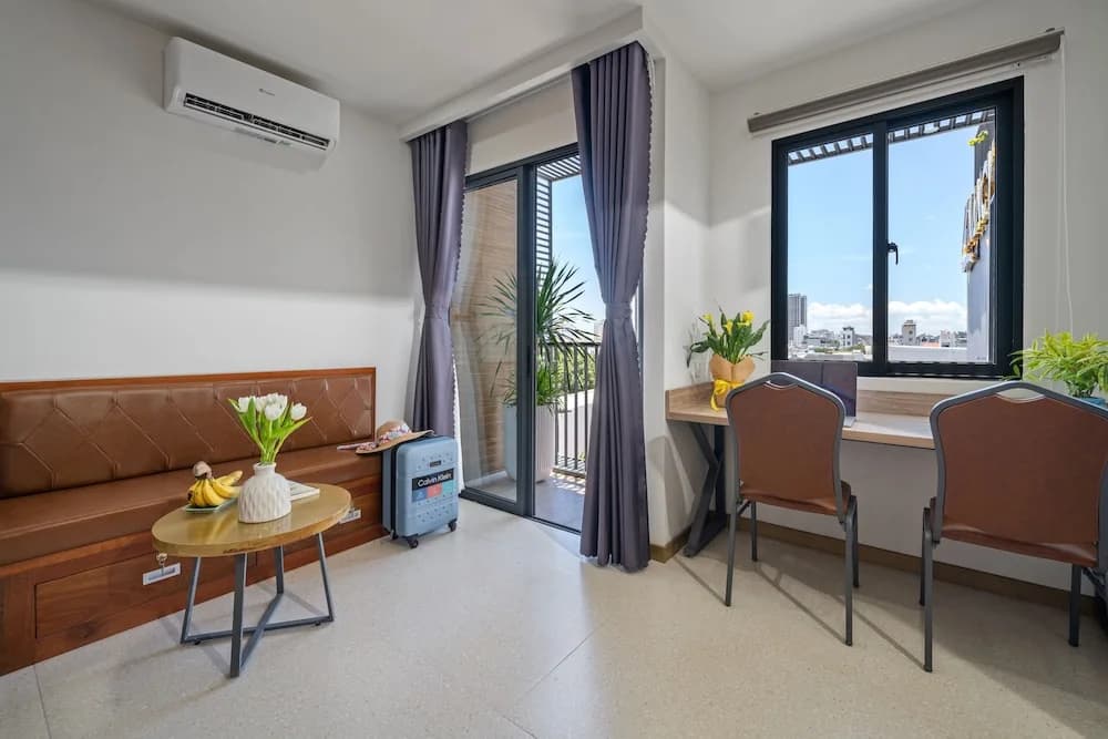 Nancy Hotel & Apartment - photo 7