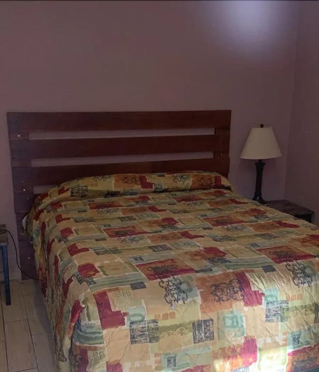 Carlton Motel - photo 5