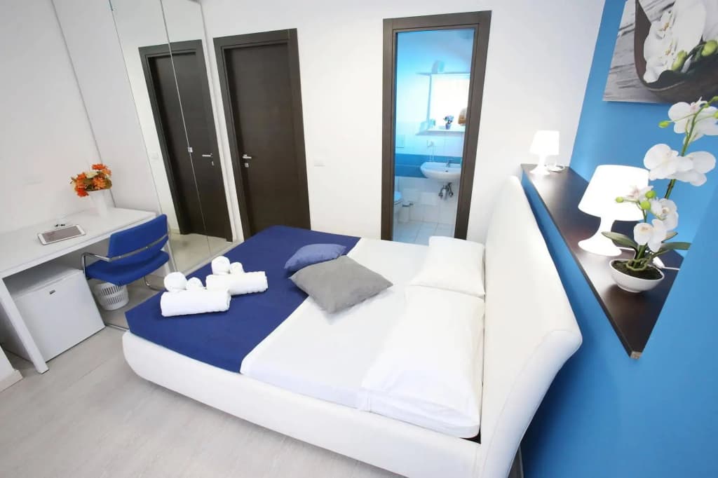 Iris Room - photo 17