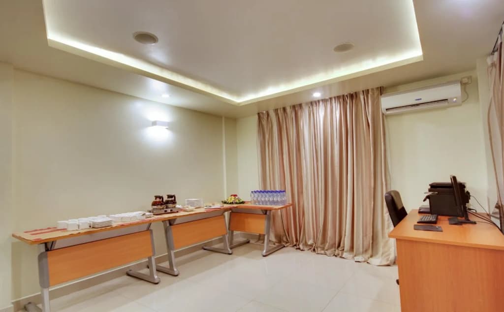 Unima Grand Hotel - photo 18