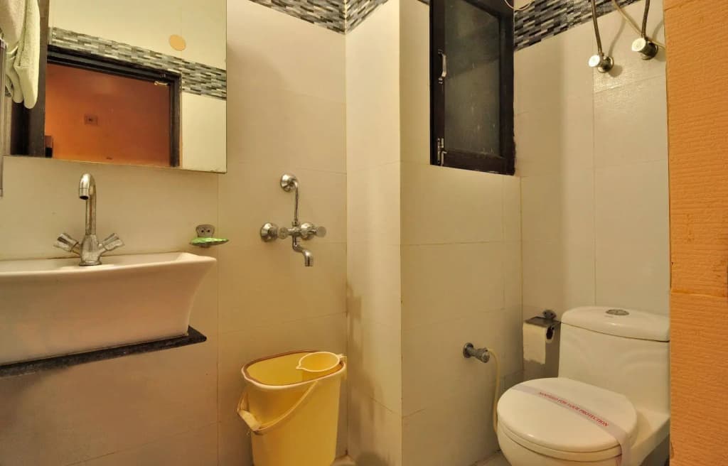 Hotel Shelton - photo 9