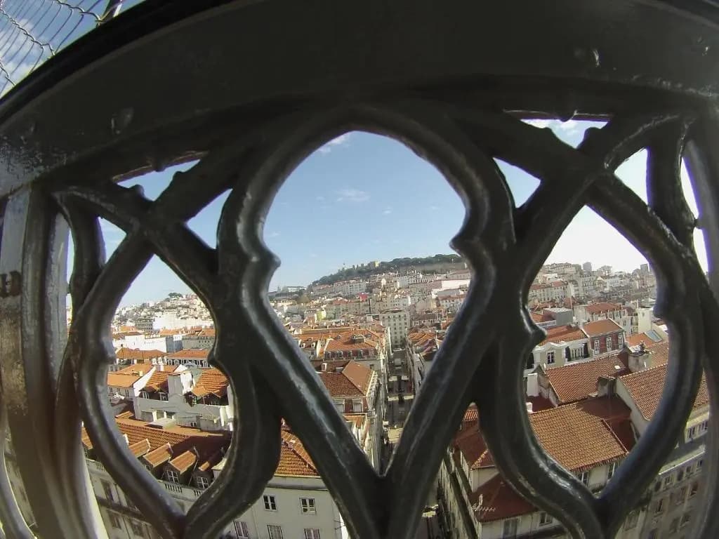 A window to Lisboa II - photo 7