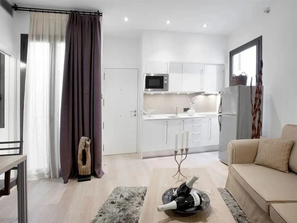 Inspired Apartments - photo 3