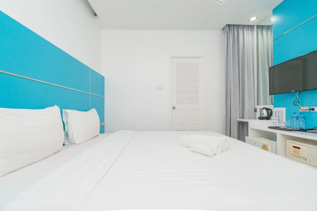 Patong Diamond Hotel - photo 2