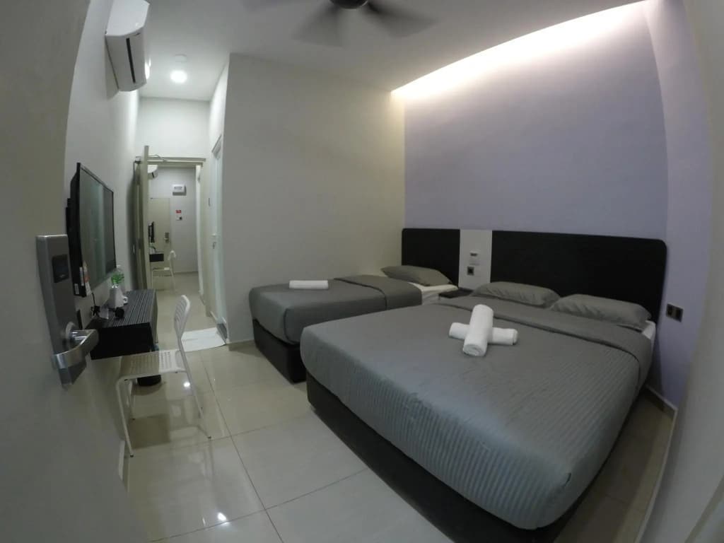 Merrinton Hotel - photo 21