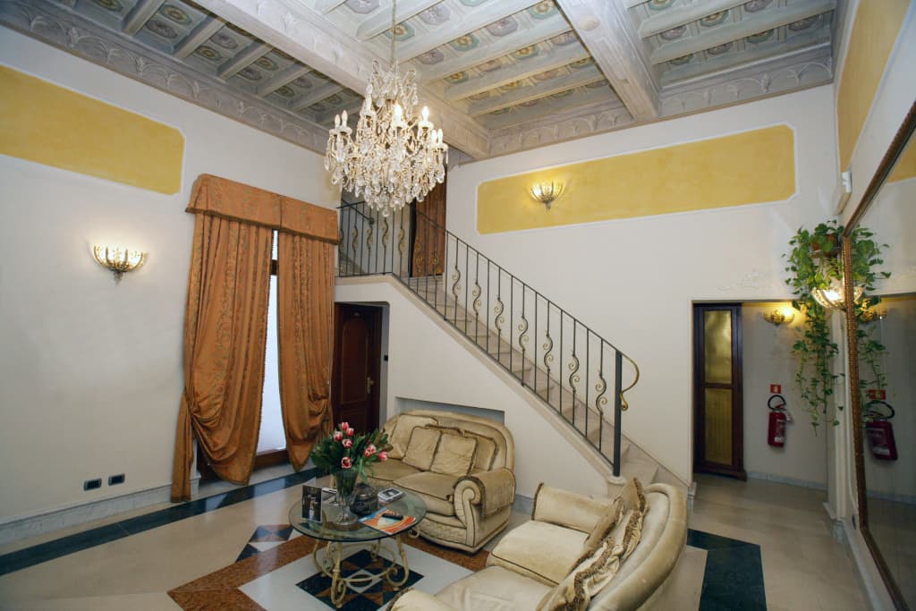 Hotel Domus Florentiae - photo 2
