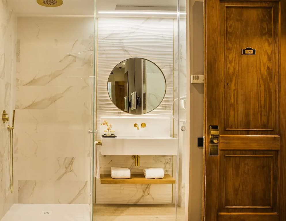 Nouvel Hotel - photo 11