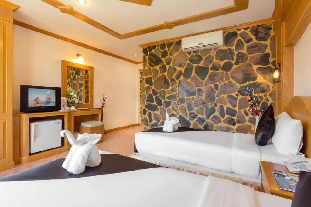 Chang Club Hotel - photo 6