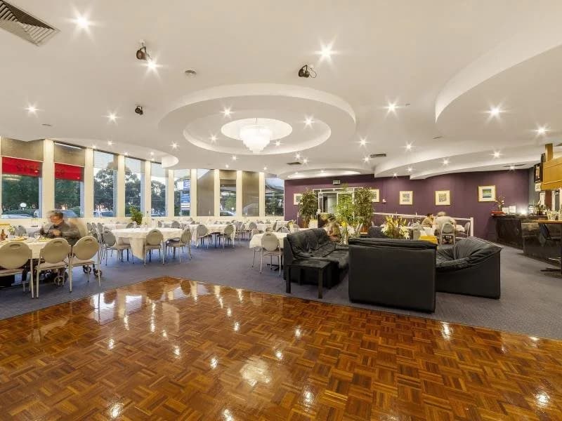 Ciloms Airport Lodge - photo 22