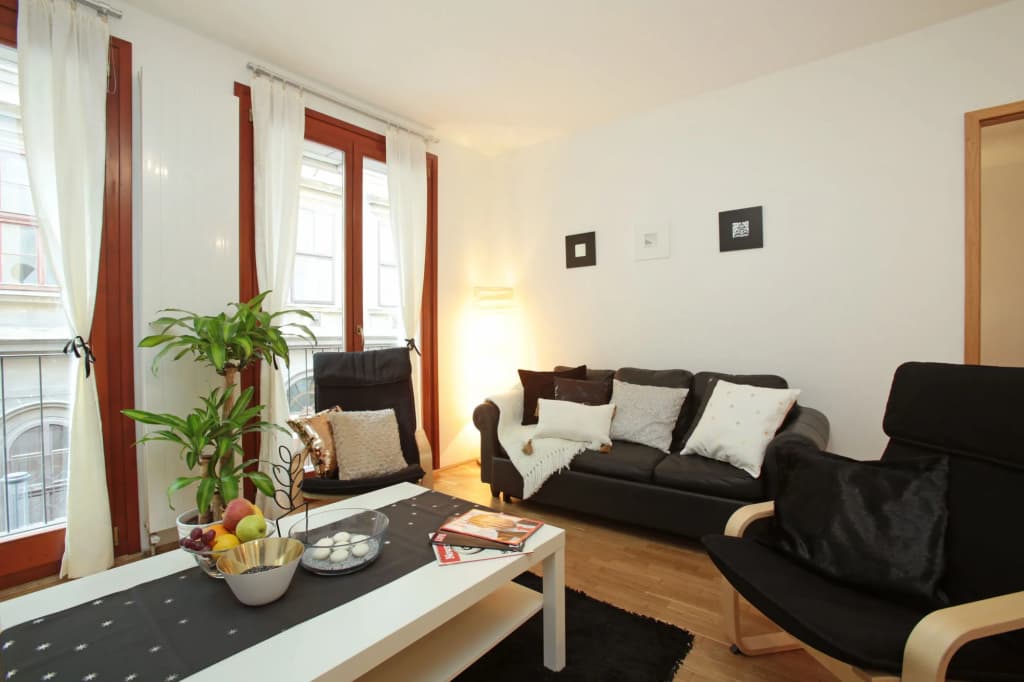 Avantgarde Apartments - photo 2