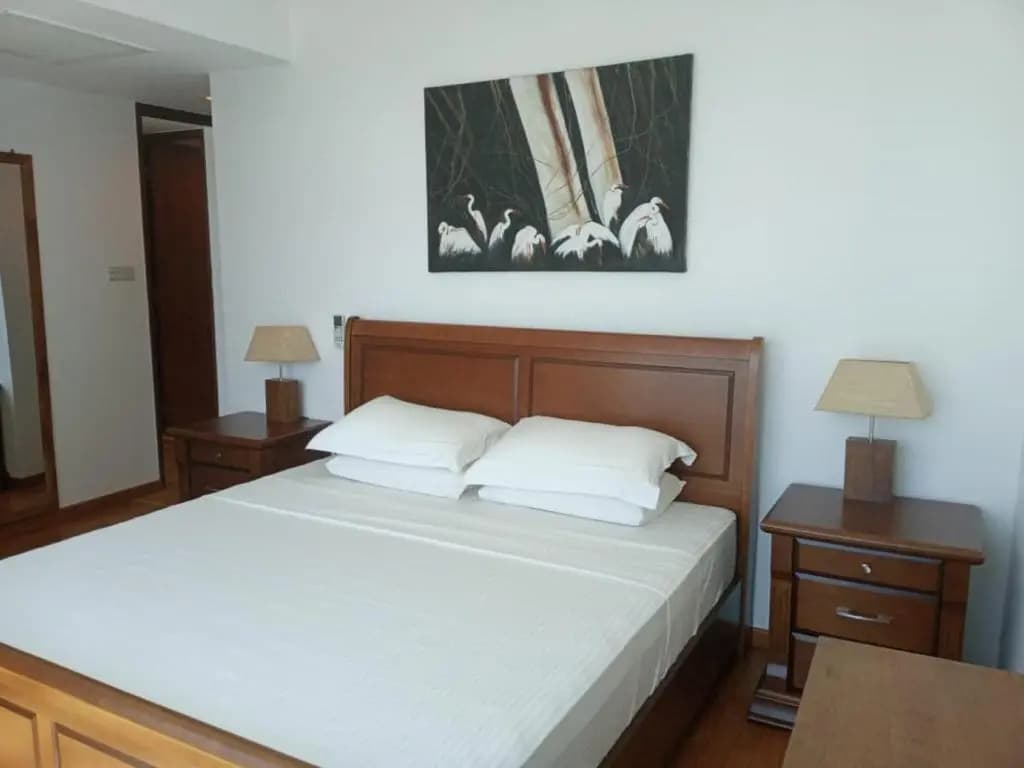 Sea View Monarch Apartment located within Cinnamon Grand Hotel Complex - photo 13