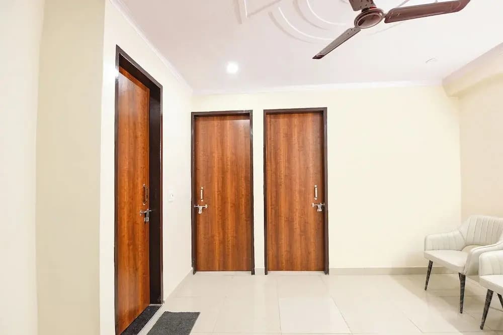 Fabhotel The King Residency - photo 3