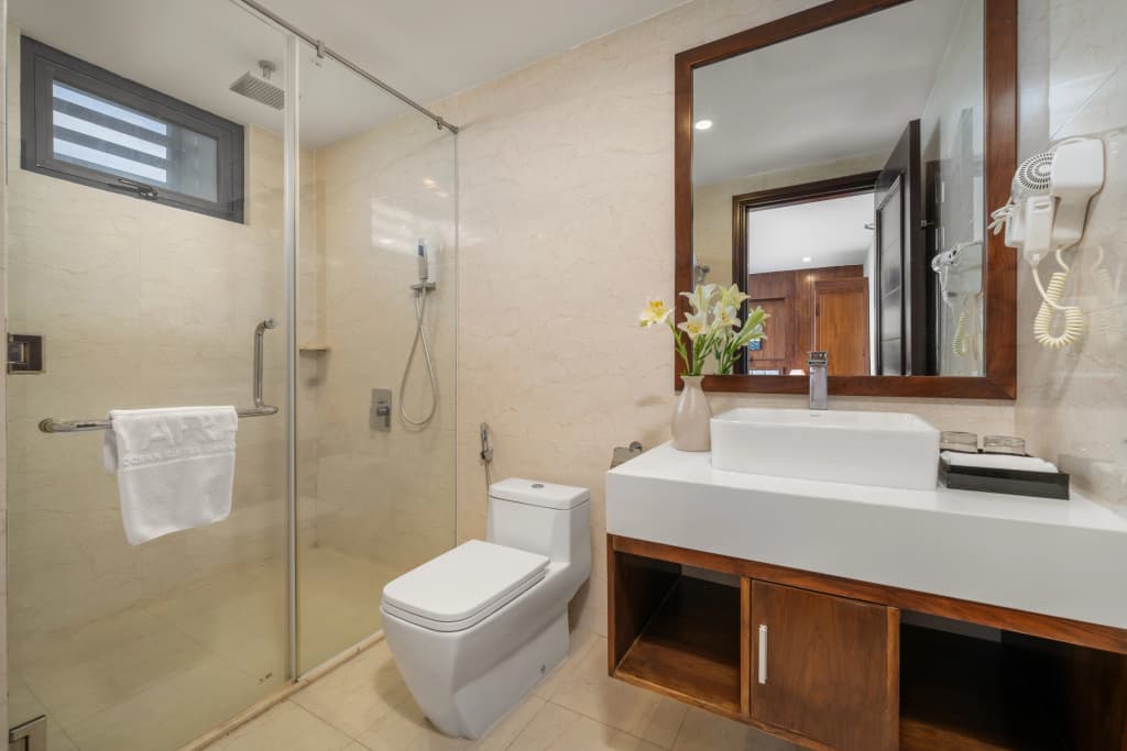 Yarra Ocean Suites Danang - photo 45