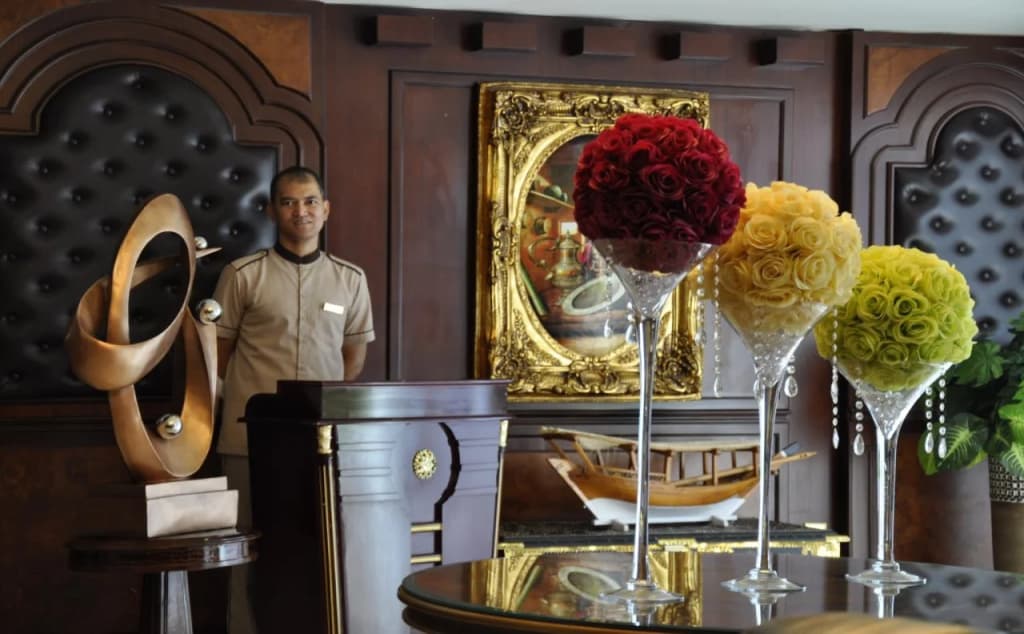 Tourist Hotel - photo 12