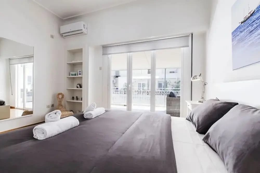 Best Located Spacious Apartment - photo 3