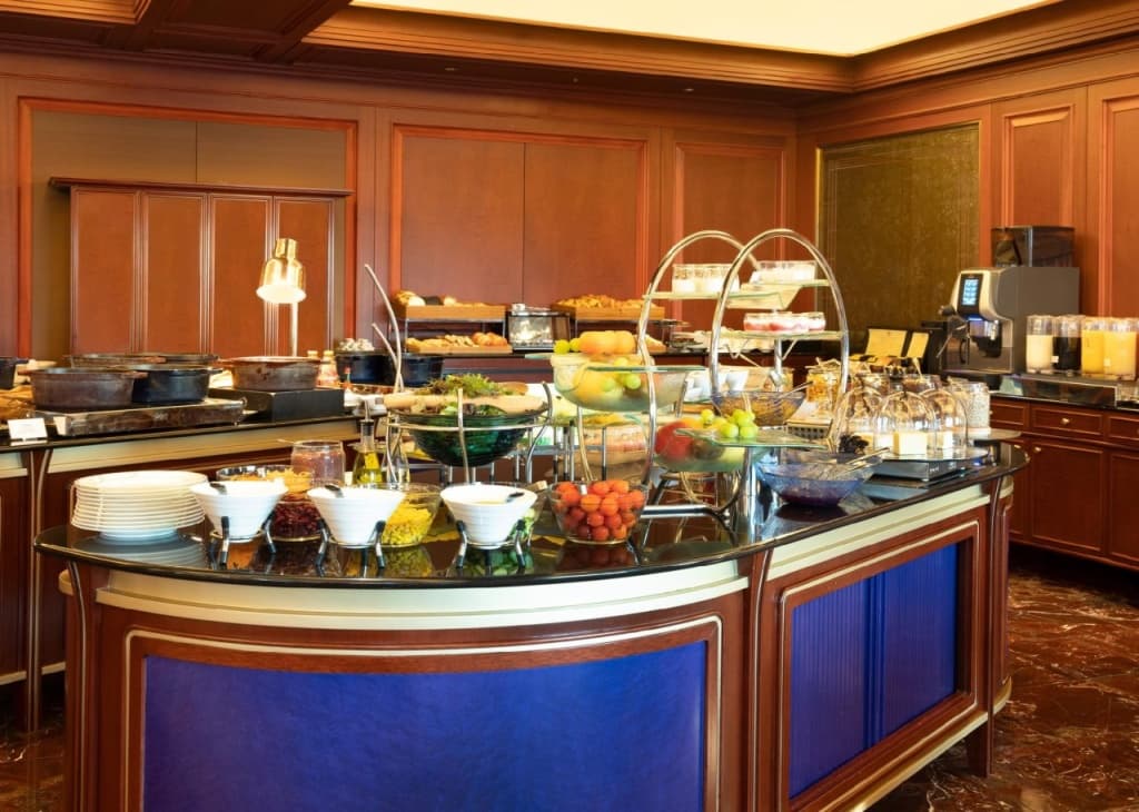 ANA Crowne Plaza Osaka - photo 13