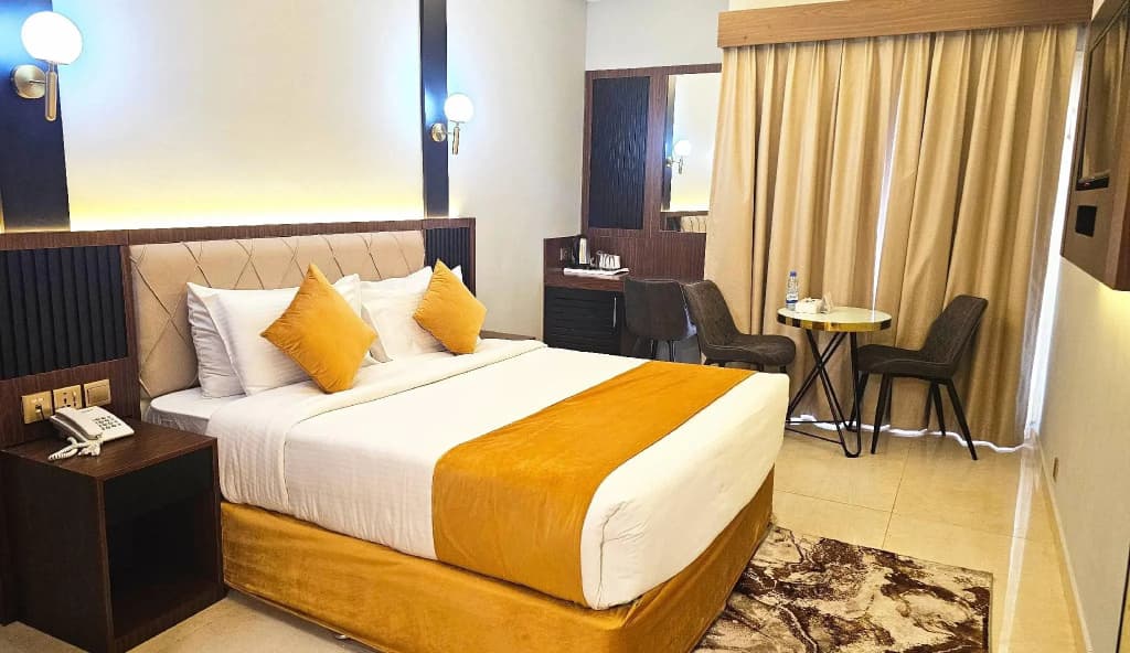 Concorde Inn Hotel - photo 4