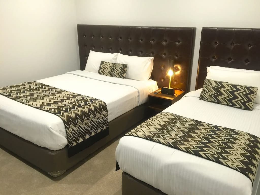 Whitehorse Apartment Hotel - photo 22