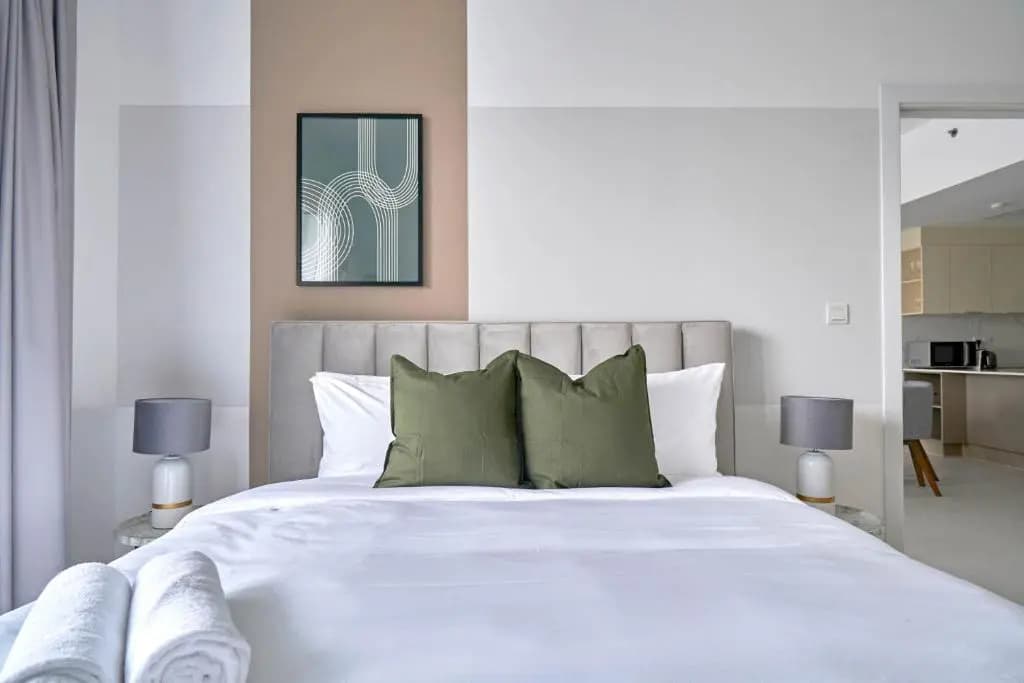 Stella Stays Iconic 1 BDR Dubai JVC Large Terrace - photo 3