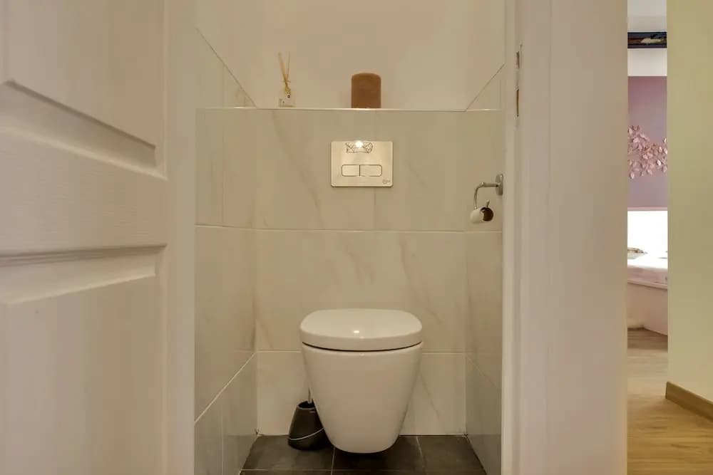 Beautiful Triplex in the center of Paris - photo 8