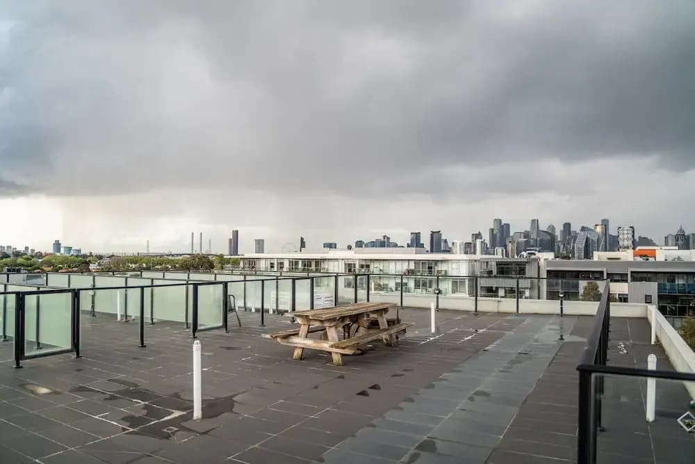 Nott's Nook- 1-bed With Rooftop Views - photo 7