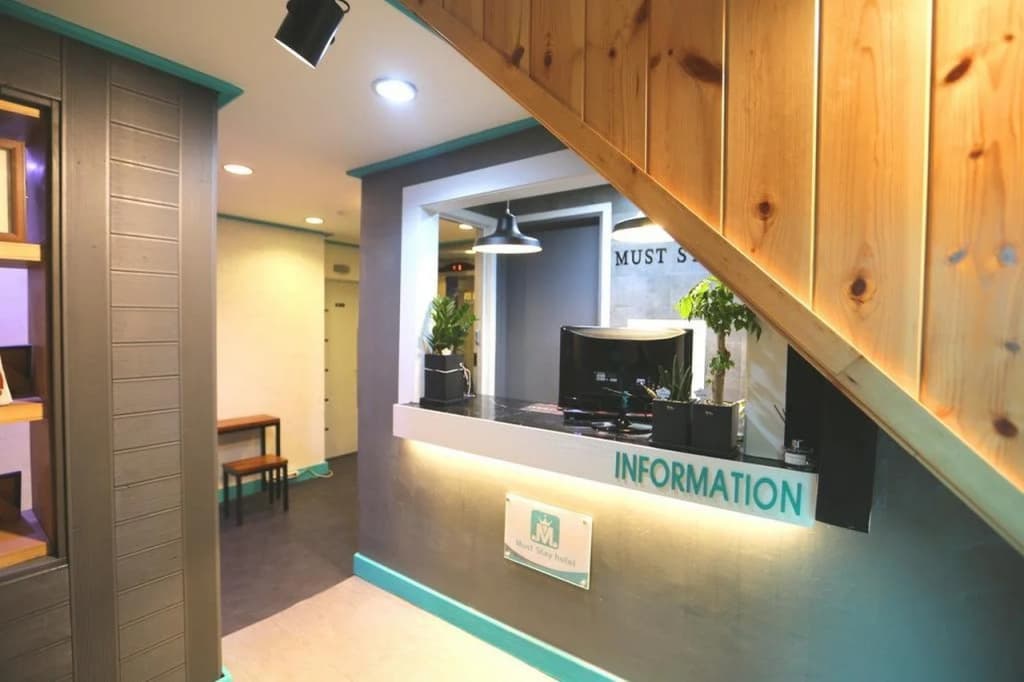 Must Stay Hotel Myeongdong - photo 15
