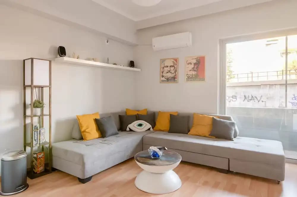 Athenian Entertainment Relaxation Hub - photo 2