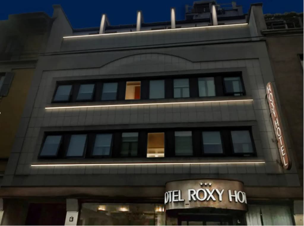 Hotel Roxy - photo 1