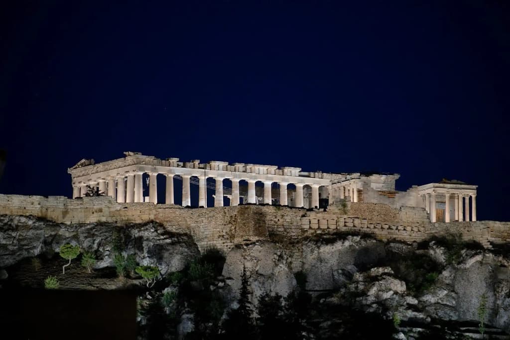 Athinaidos Quarters By K&K - photo 1