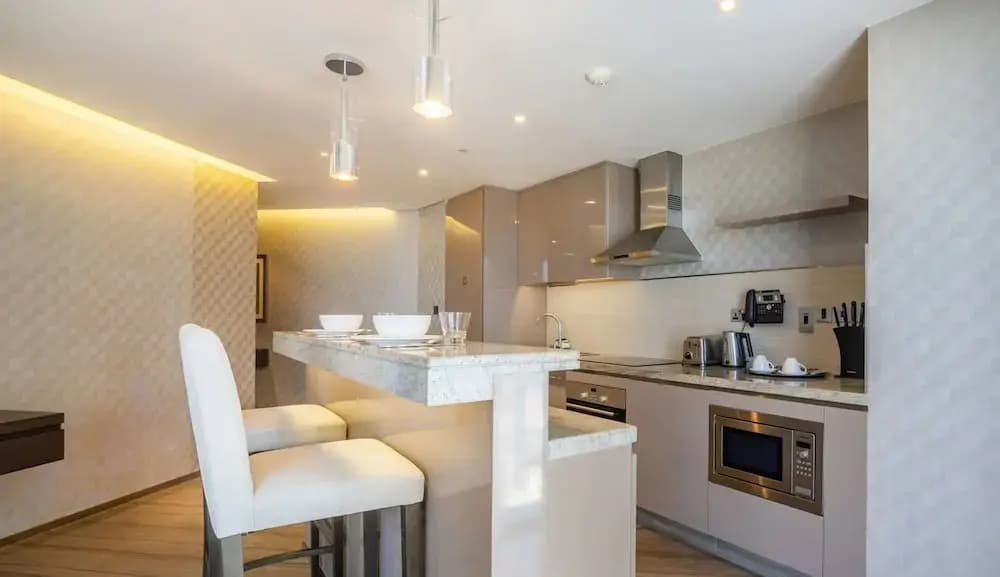 Luxury 1BR Apartment Close to Top Attractions - photo 6