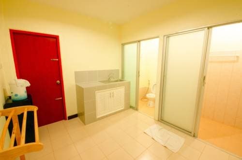 Panpen Bungalow Phuket - photo 9