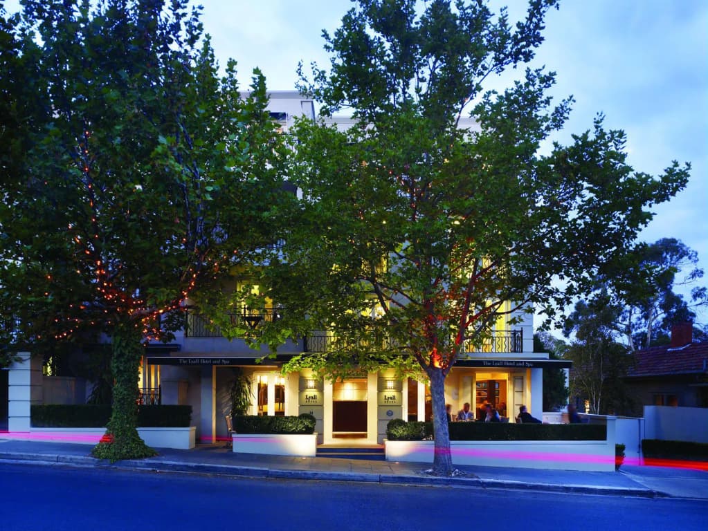 Lyall Residence - photo 9