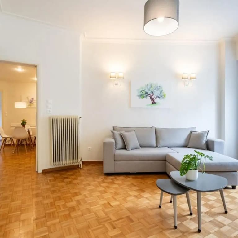 Friday Venus Luxury Apartment - photo 14