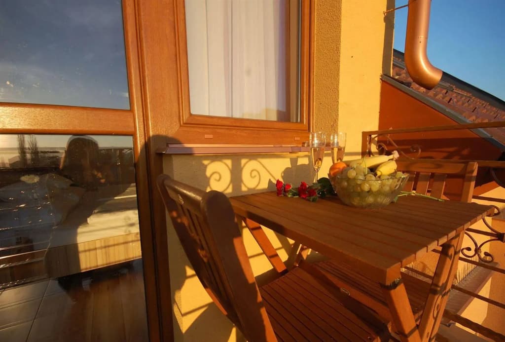 Sunshine Hotel - Budapest - photo 8