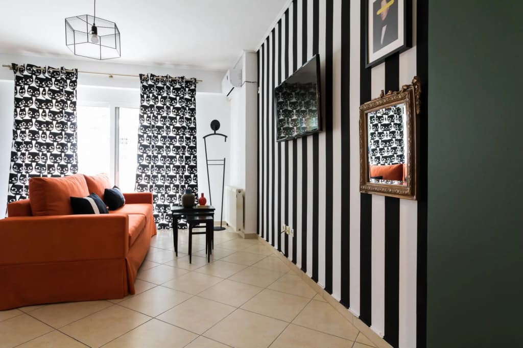 Athenian Stylish 2 bdrm Apartment - photo 12