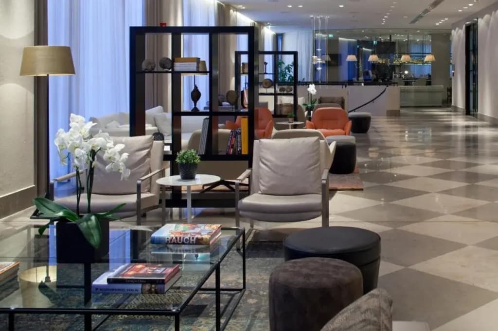 The Posthouse Berlin Potsdamer Platz Hotel — Leonardo Limited Edition - photo 1