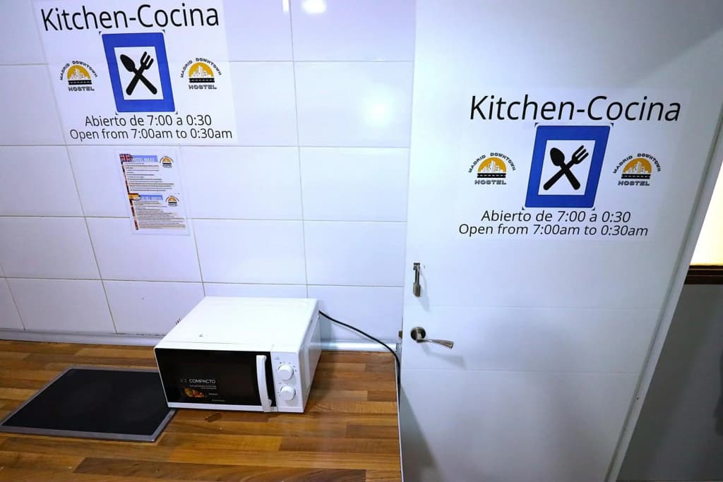 Madrid Downtown Hostel - photo 25