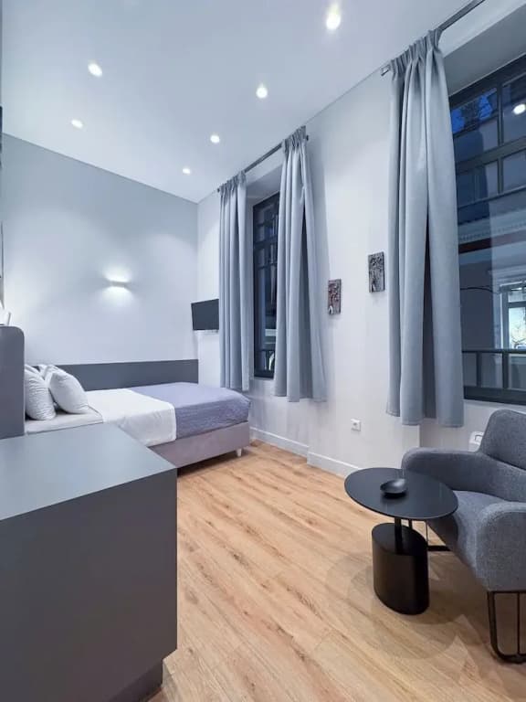 Lofus Art Suites - photo 3