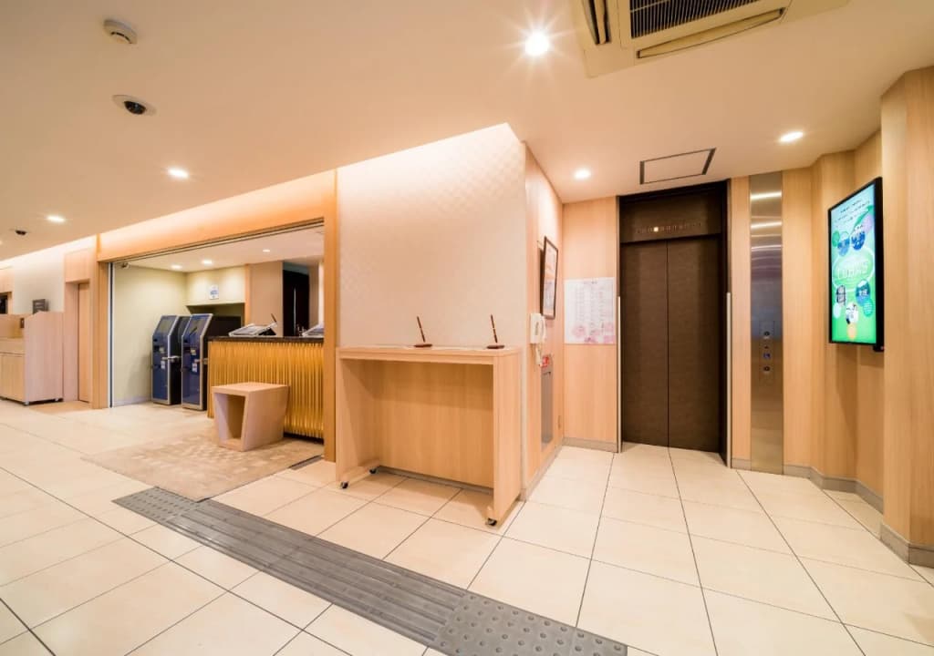 Smile Hotel Osaka Tennoji - photo 2