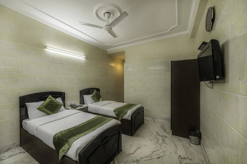 Treebo Trend Singh Sons Karol Bagh - photo 21