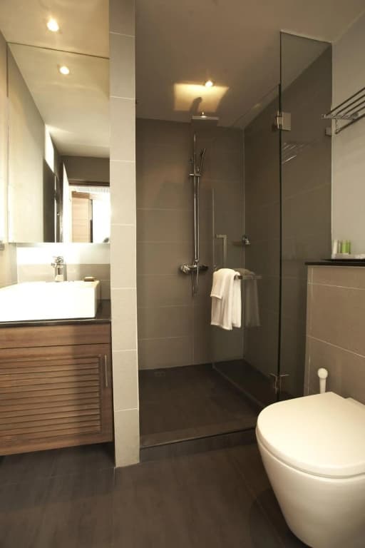 Sukhumvit Suites Hotel - photo 31